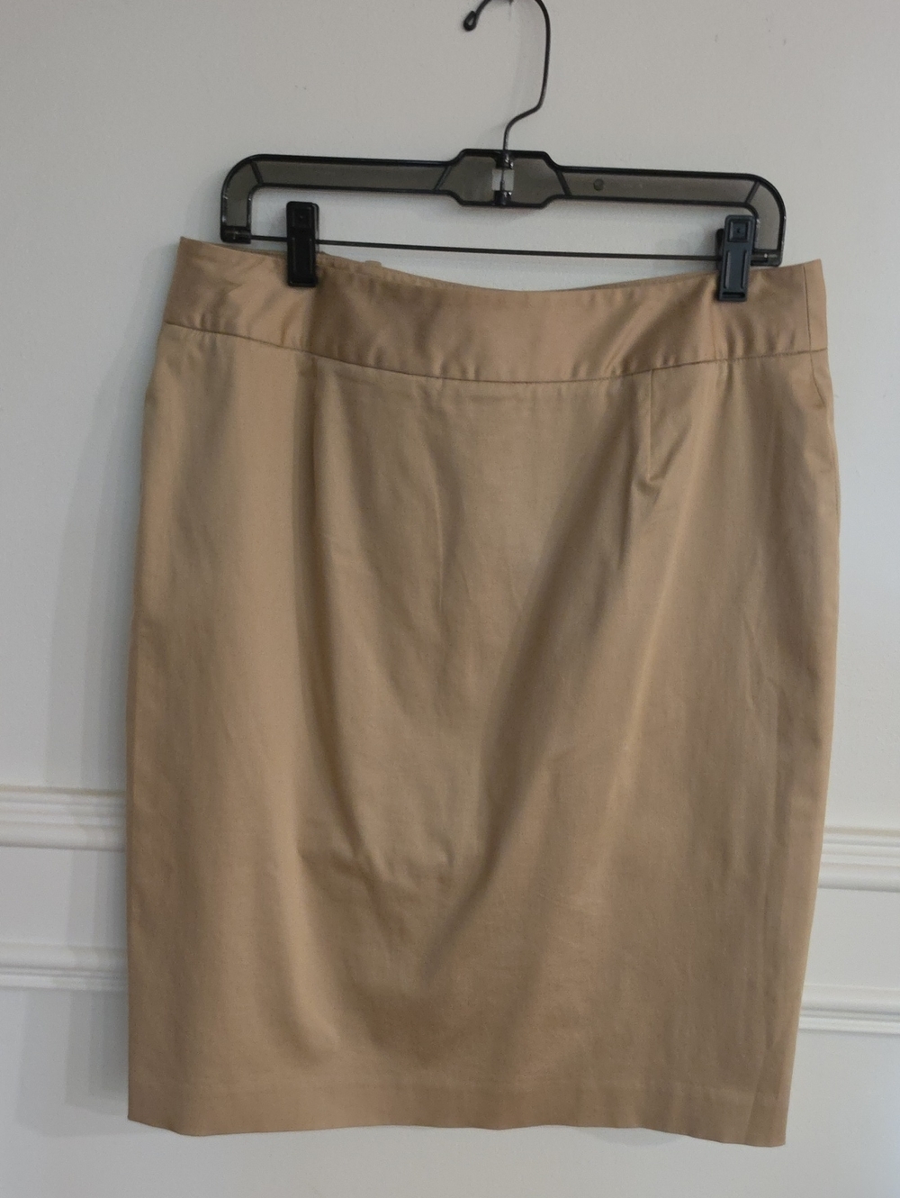 Classic Women's Pencil Skirt in Tan